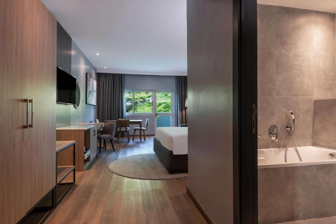 Park By Radisson, Victoria Island Hotel