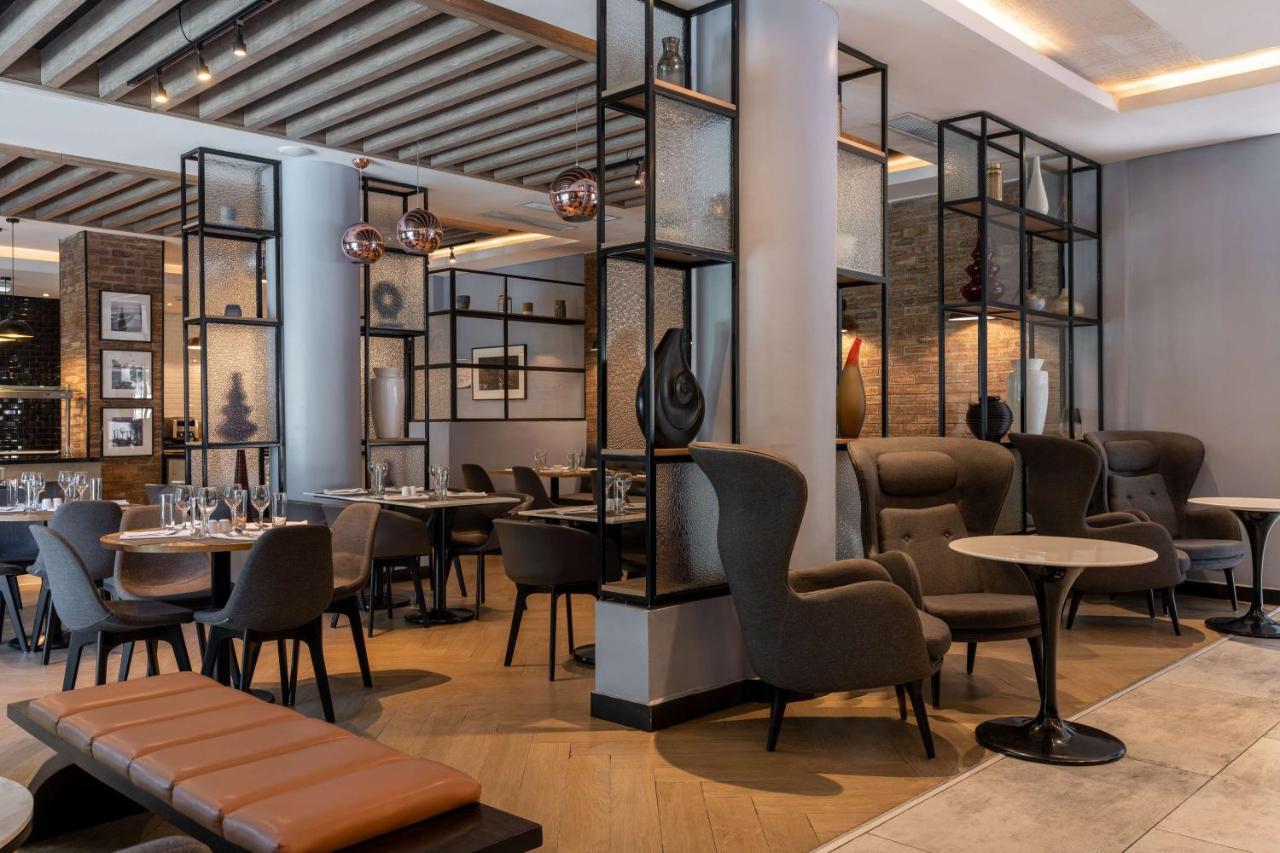 Hotel Park By Radisson, Victoria Island 4*