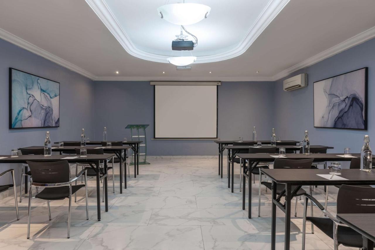 Park By Radisson, Victoria Island 4*