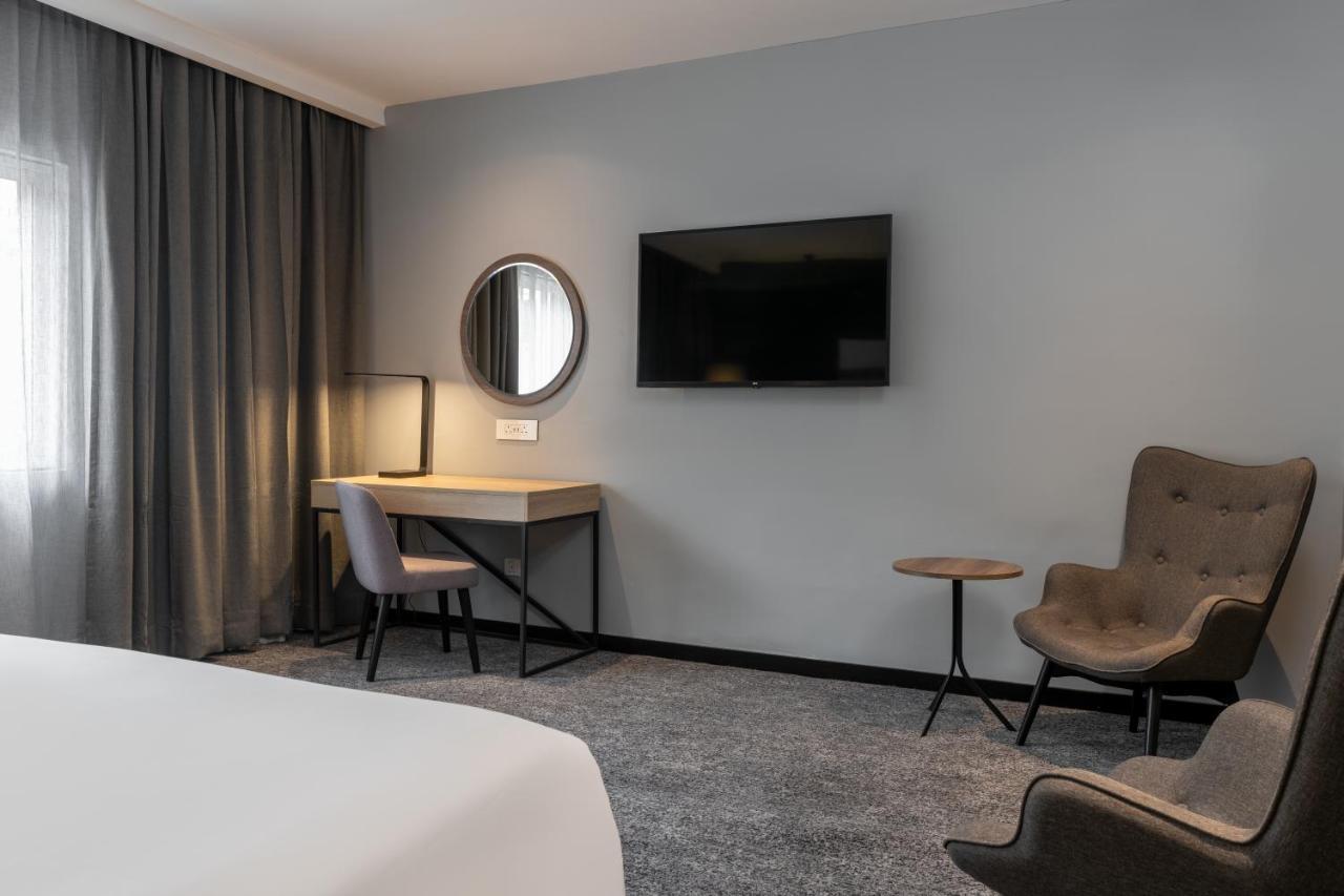 Park By Radisson, Victoria Island 4* Лагос