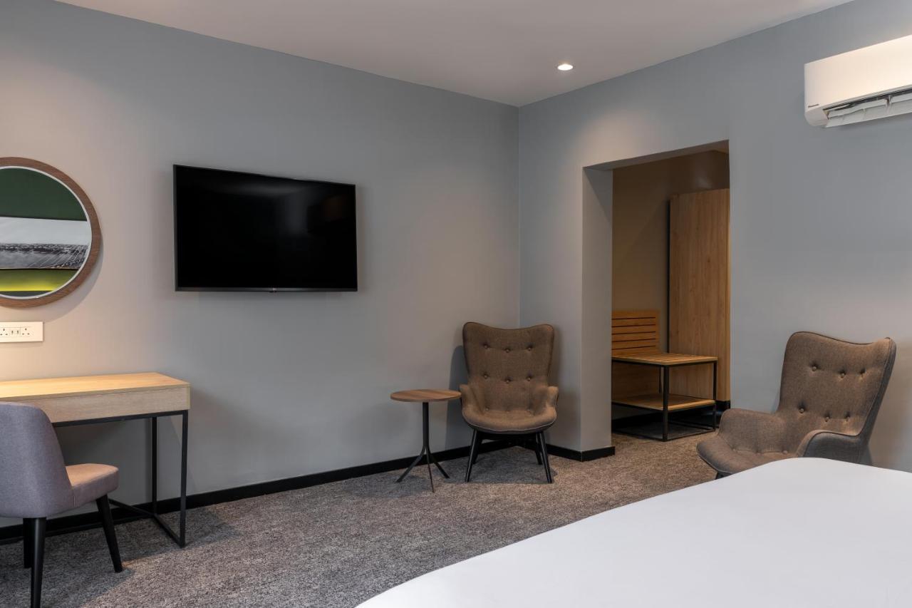 Hotel Park By Radisson, Victoria Island 4*